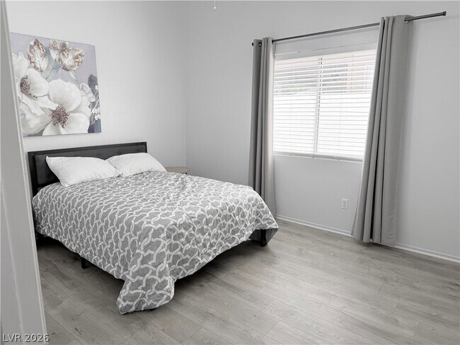 Building Photo - 4216 Totano Dr