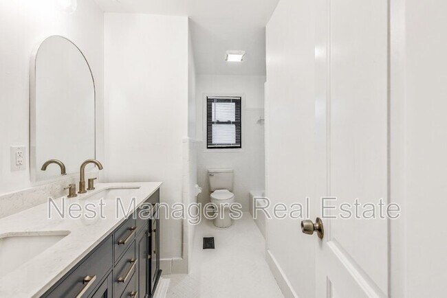 Building Photo - 554 Snow Hill Rd