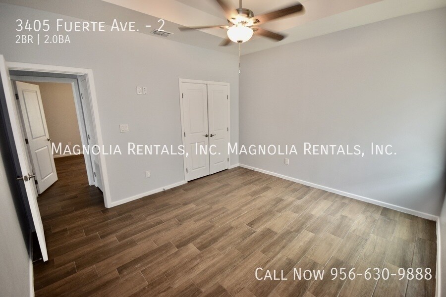 Building Photo - 3405 Fuerte Ave