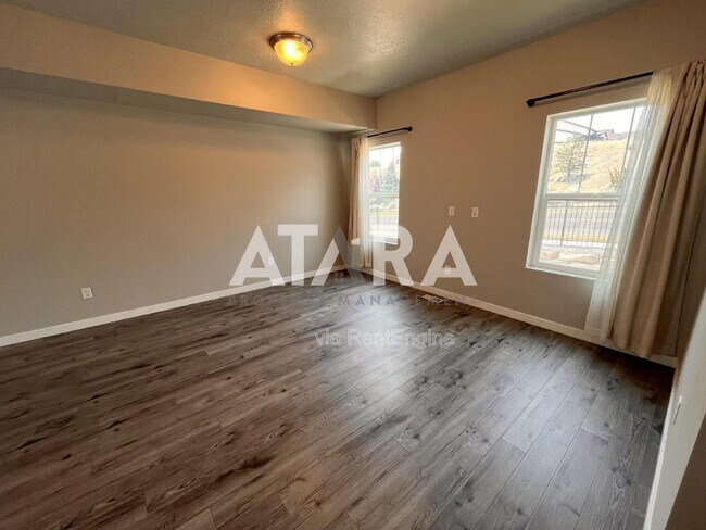 Building Photo - 5011 N Marble Fox Way