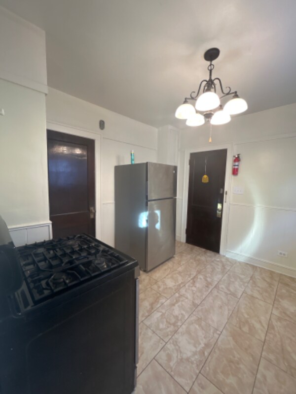 Building Photo - 1561 Bunts Rd