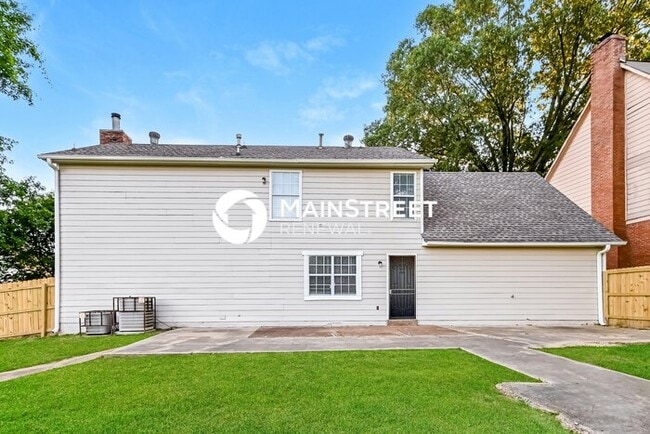 Building Photo - 3 Bedroom Pet-Friendly Home in MEMPHIS, TN with Main Street Renewal