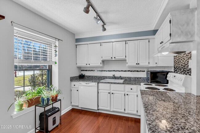 Building Photo - 1838 NJ-35