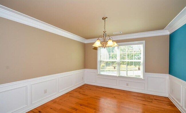 Building Photo - 4166 Round Stone Dr