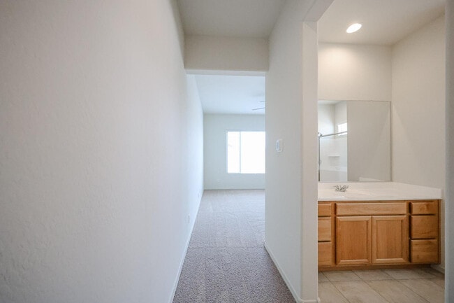 Building Photo - 25620 N 167th Dr