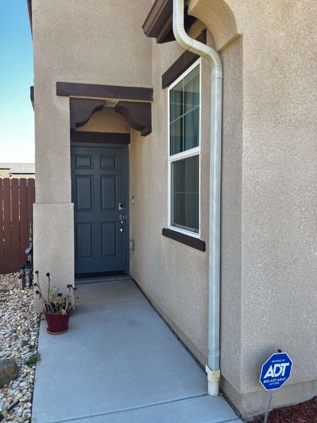 Building Photo - Open House 09/03/2025 3:00 pm to 5:00 pm. ...