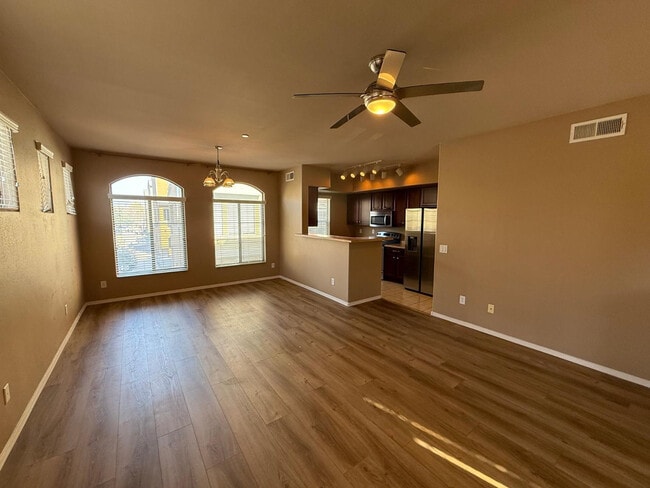 Building Photo - 900 S 94th St