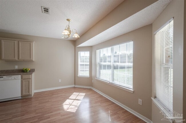 Building Photo - 4777 Timber Ridge Dr