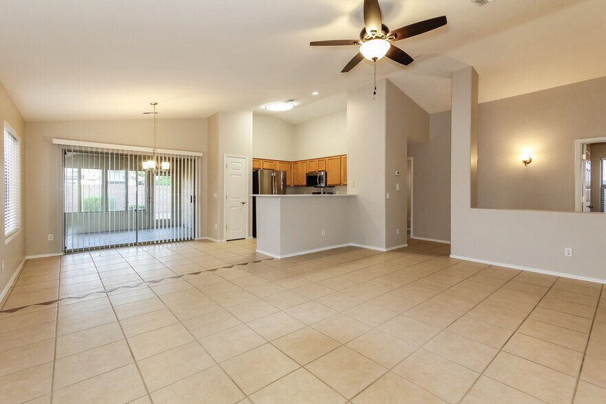 Building Photo - 13147 W Banff Ln