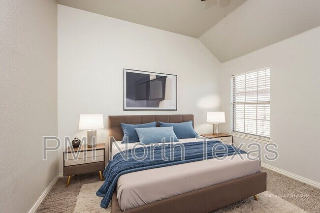 Building Photo - 2541 Indian Hills Dr