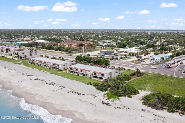 Building Photo - 109 Jimmy Buffett Mem Hwy