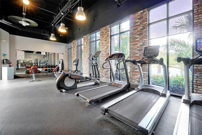 Building Photo - 297 Captiva Dr