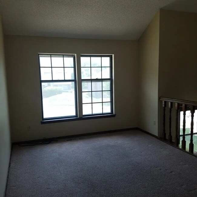 Building Photo - 8814 Gallery St