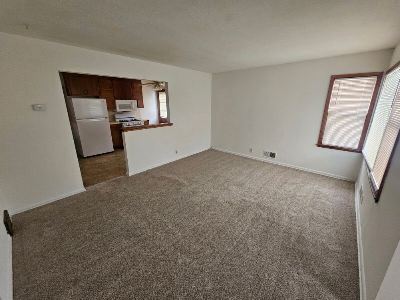 Building Photo - 4103 Lowry Ave N