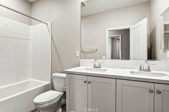 Building Photo - 12162 Starling Ln