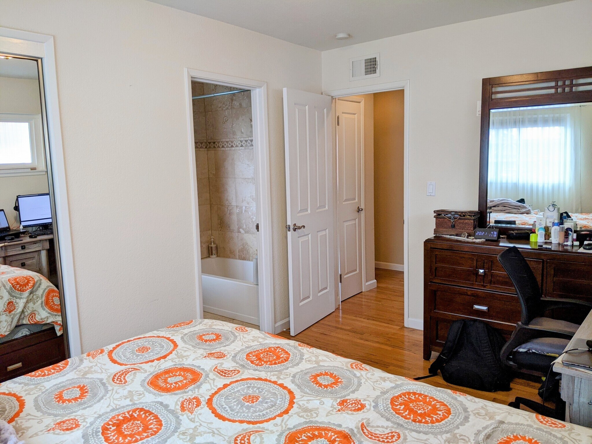 Building Photo - 3437 Gavota Ave