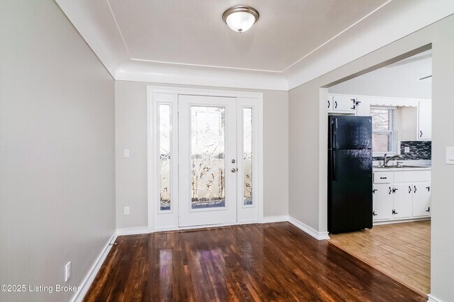 Building Photo - 4203 Quiet Way