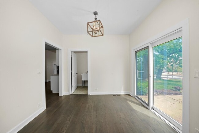 Building Photo - 9771 W 143rd St