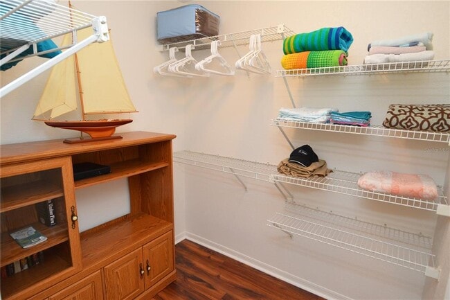 Building Photo - 10263 Gandy Blvd N