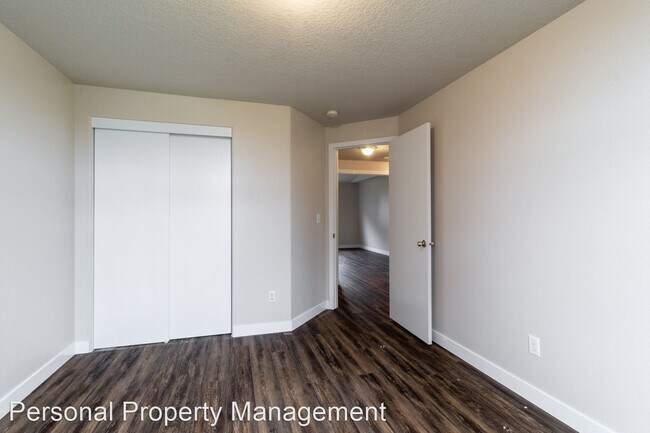 Building Photo - 3 br, 2 bath House - 15905 NE 89th St