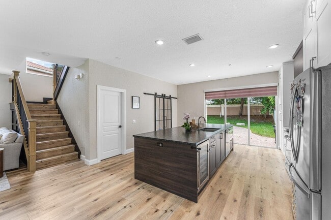 Building Photo - 681 Garden Cress Trail