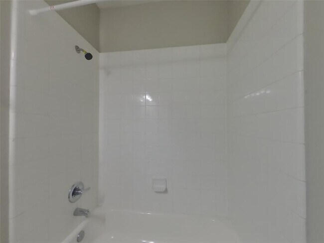 Building Photo - 514 Batten Way