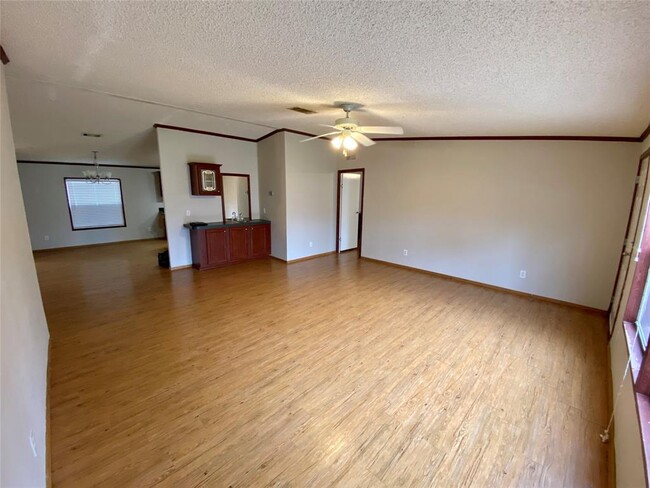 Building Photo - 11273 Camp Creek Way