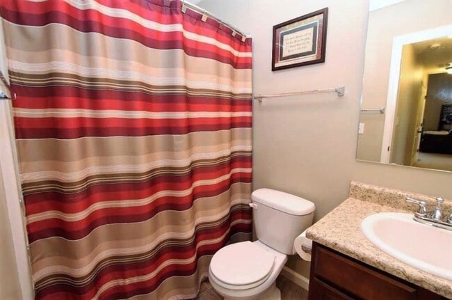 Building Photo - 3 Bed, 2 Bath + Office/Den with Fenced Yard in Lafayette