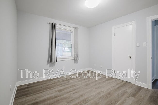 Building Photo - 4930 Bethlehem Rd