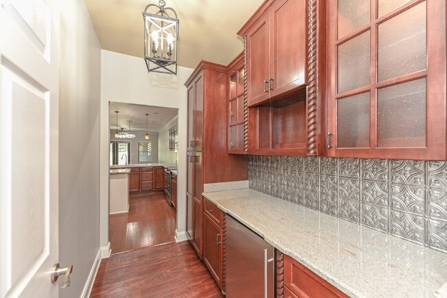 Building Photo - Easy Living in Cottage Grove at 12 Stones