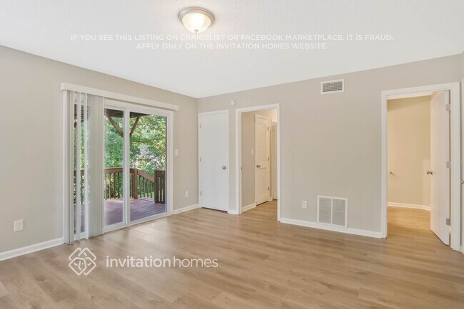 Building Photo - 1194 Realm Ln