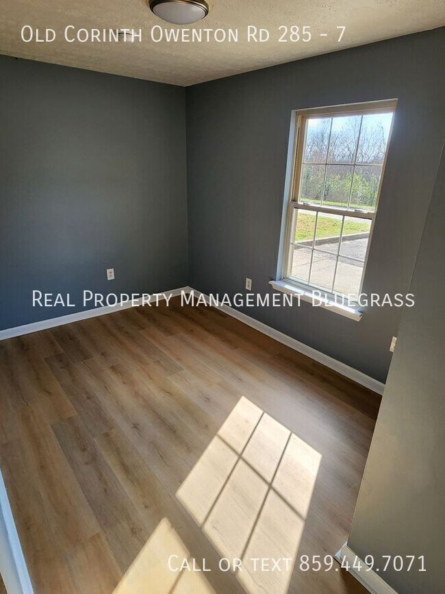 Building Photo - Old Corinth Owenton Rd 285-7