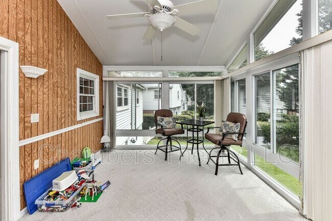 Building Photo - 7807 Suffolk Ct