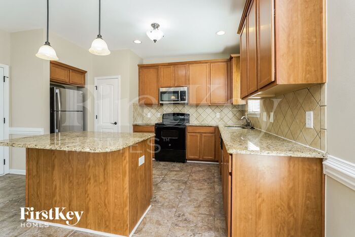 Building Photo - 2989 Mirasol Ct