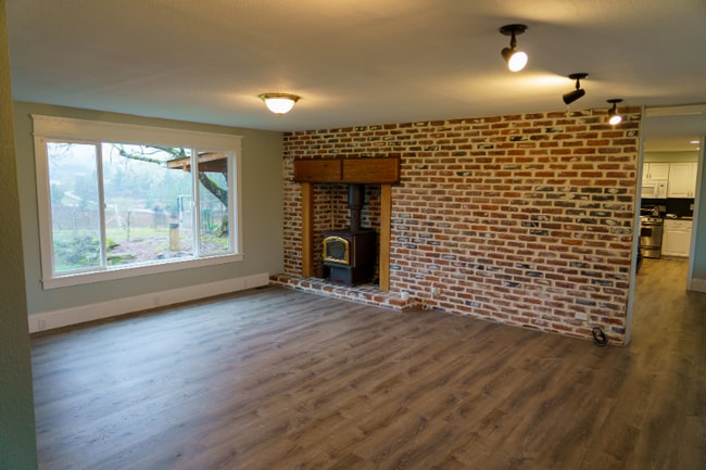 Building Photo - 1338 Green Valley Rd