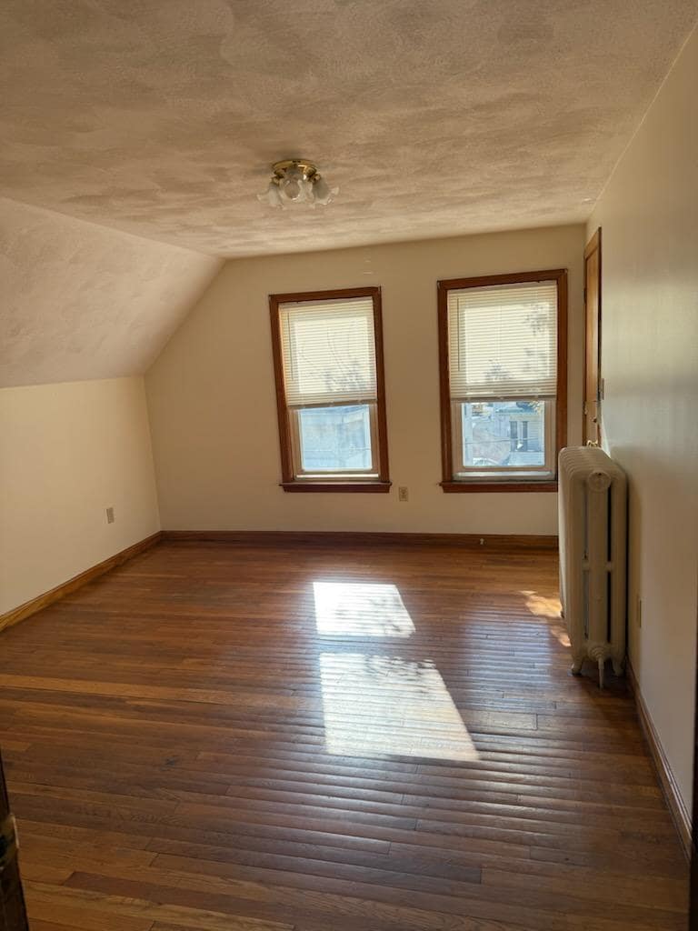 Building Photo - 173 Bay St