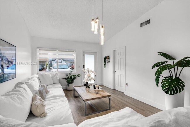 Building Photo - 7531 W 29th Way