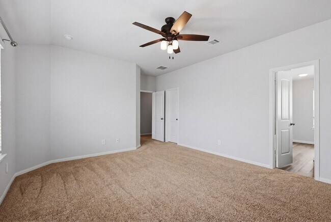 Building Photo - 988 Rice Dr
