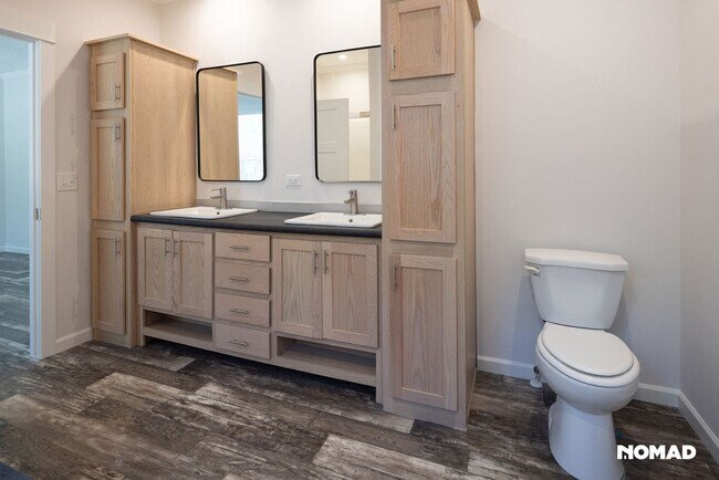 Building Photo - *BRAND NEW* 3 Bedroom Single Family – Mode...