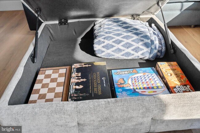 Building Photo - 4600 Duke St