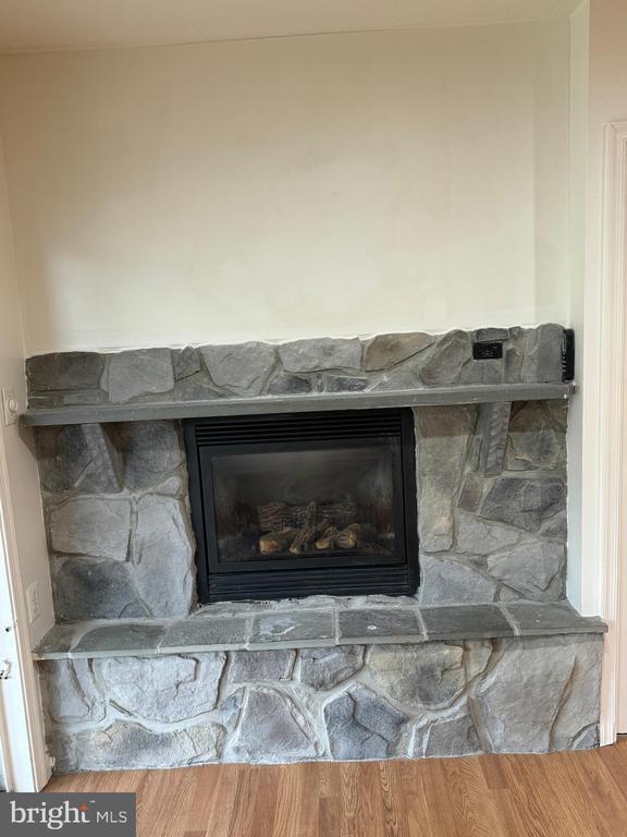 Building Photo - 1943 Harpers Ct