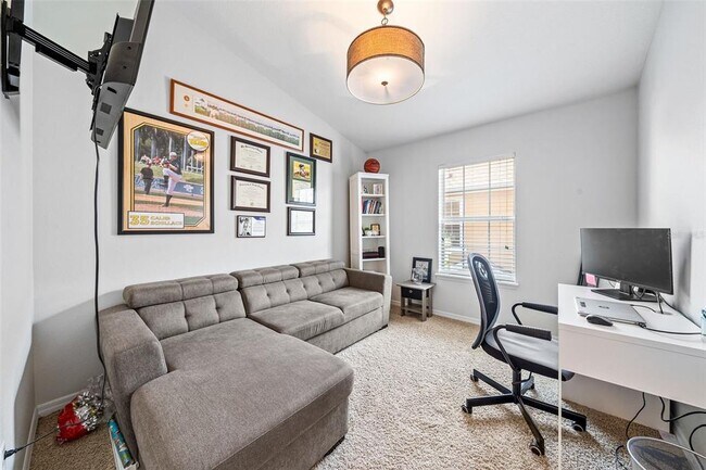 Building Photo - 7001 Interbay Blvd