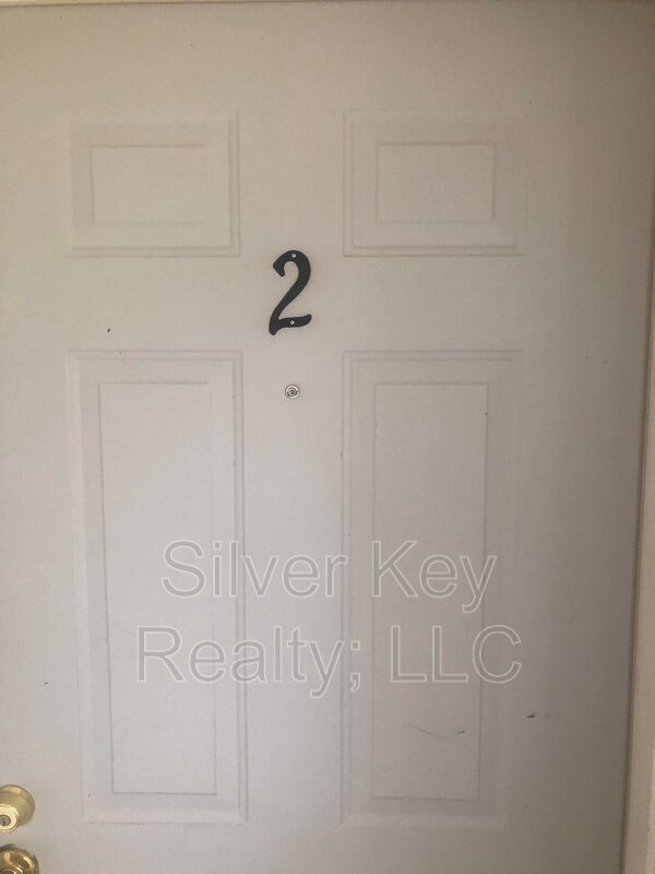 Building Photo - 505 Guille St