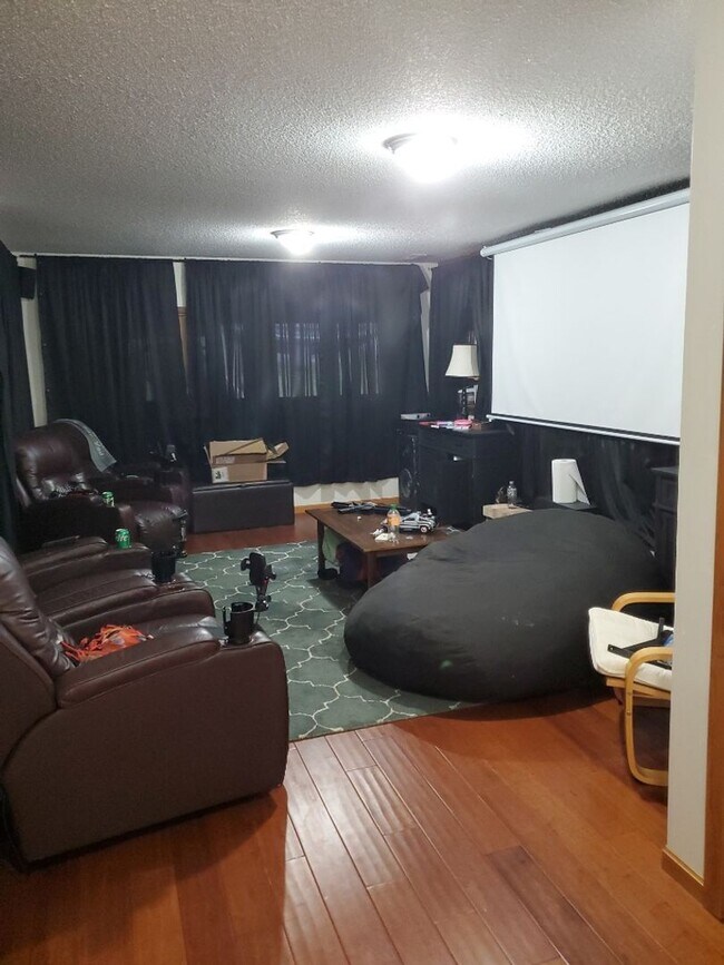 Building Photo - 14508 95th Ave N