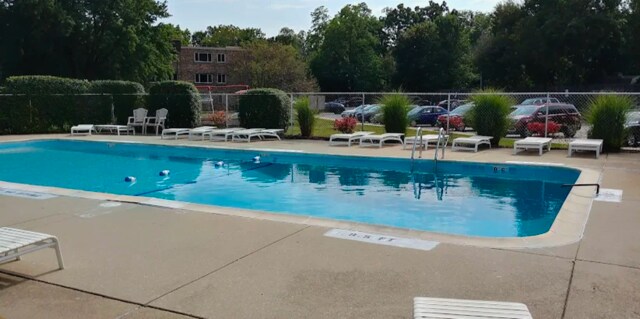 Building Photo - 2650 Brookwood Way Dr