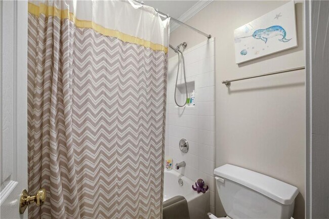 Building Photo - 3308 Fieldwood Dr SE