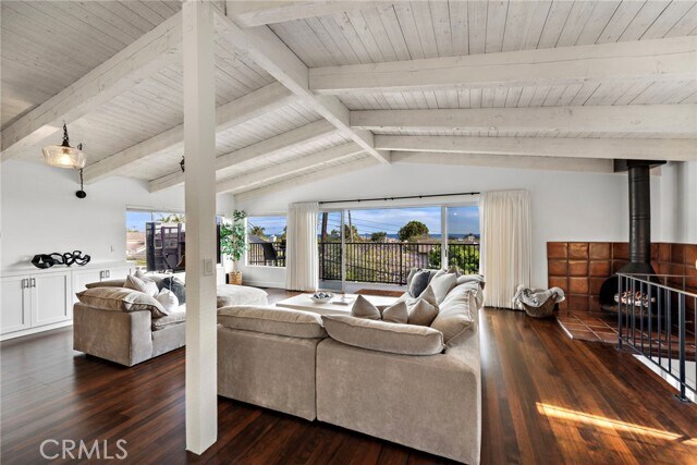 Building Photo - 25211 La Cresta Dr
