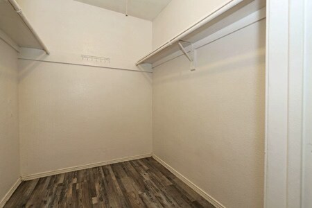 Building Photo - 2701 Green Oaks Rd