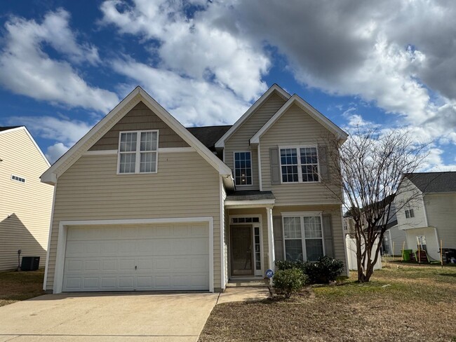 Building Photo - 4 Bedroom | 3 Bathroom Raleigh Home with F...