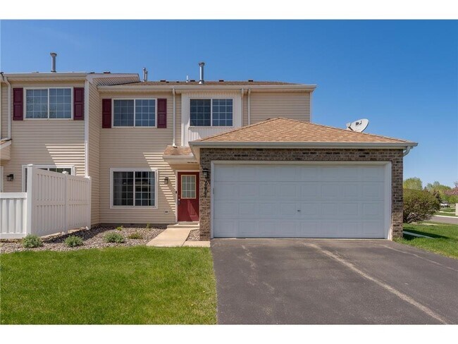 Building Photo - 9277 Inland Ln N